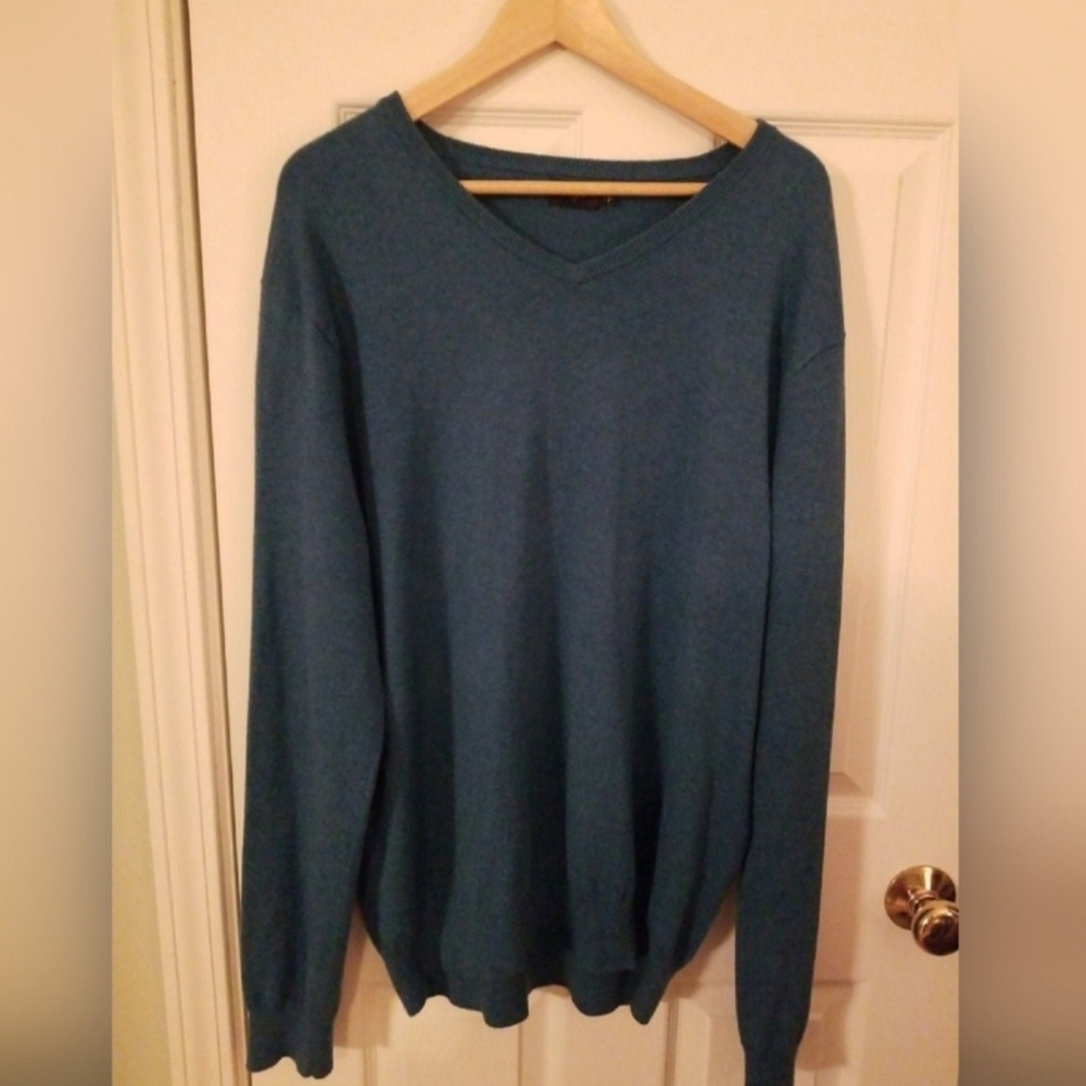 Mens J Crew  V-Neck XL